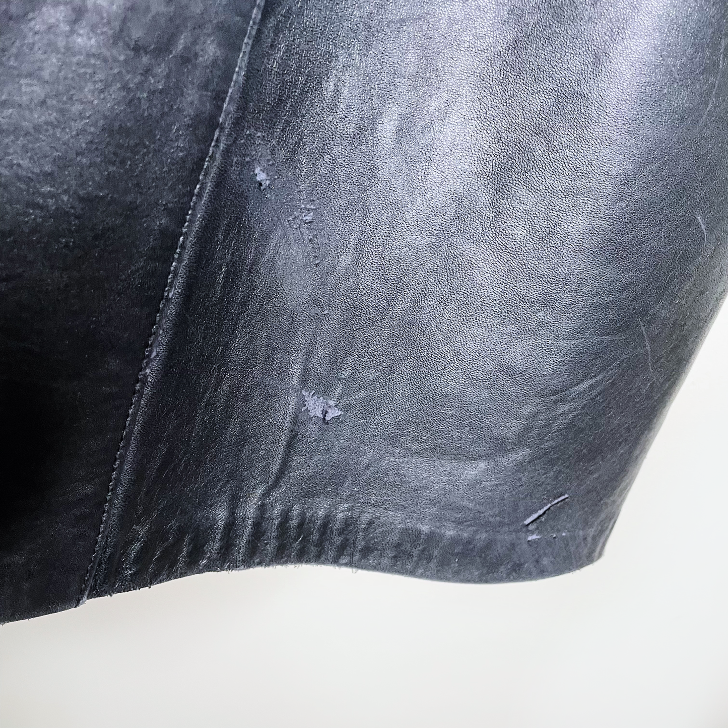 vintage danier black butter leather pencil midi skirt - size xs