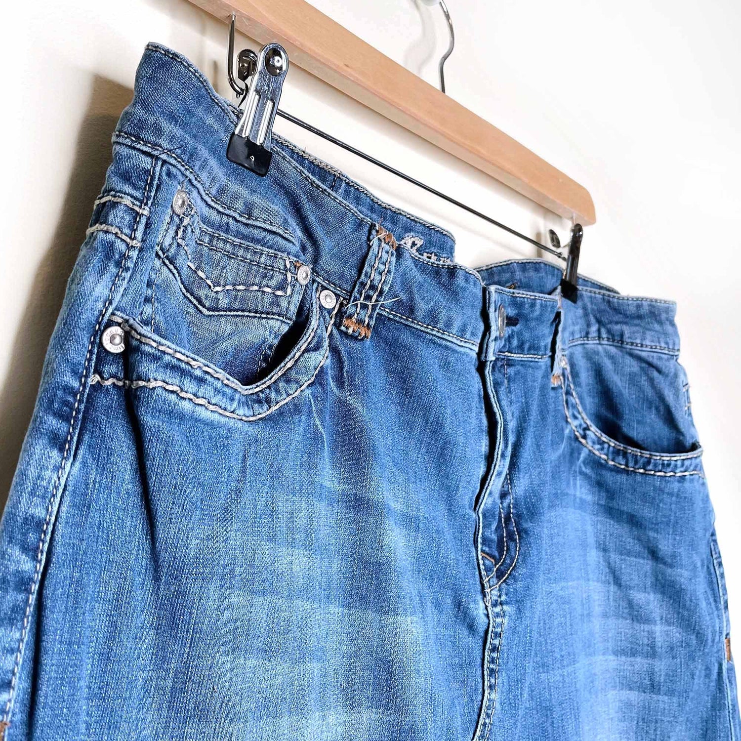 vintage goodtime y2k denim maxi skirt - size 3xl – good market thrift store
