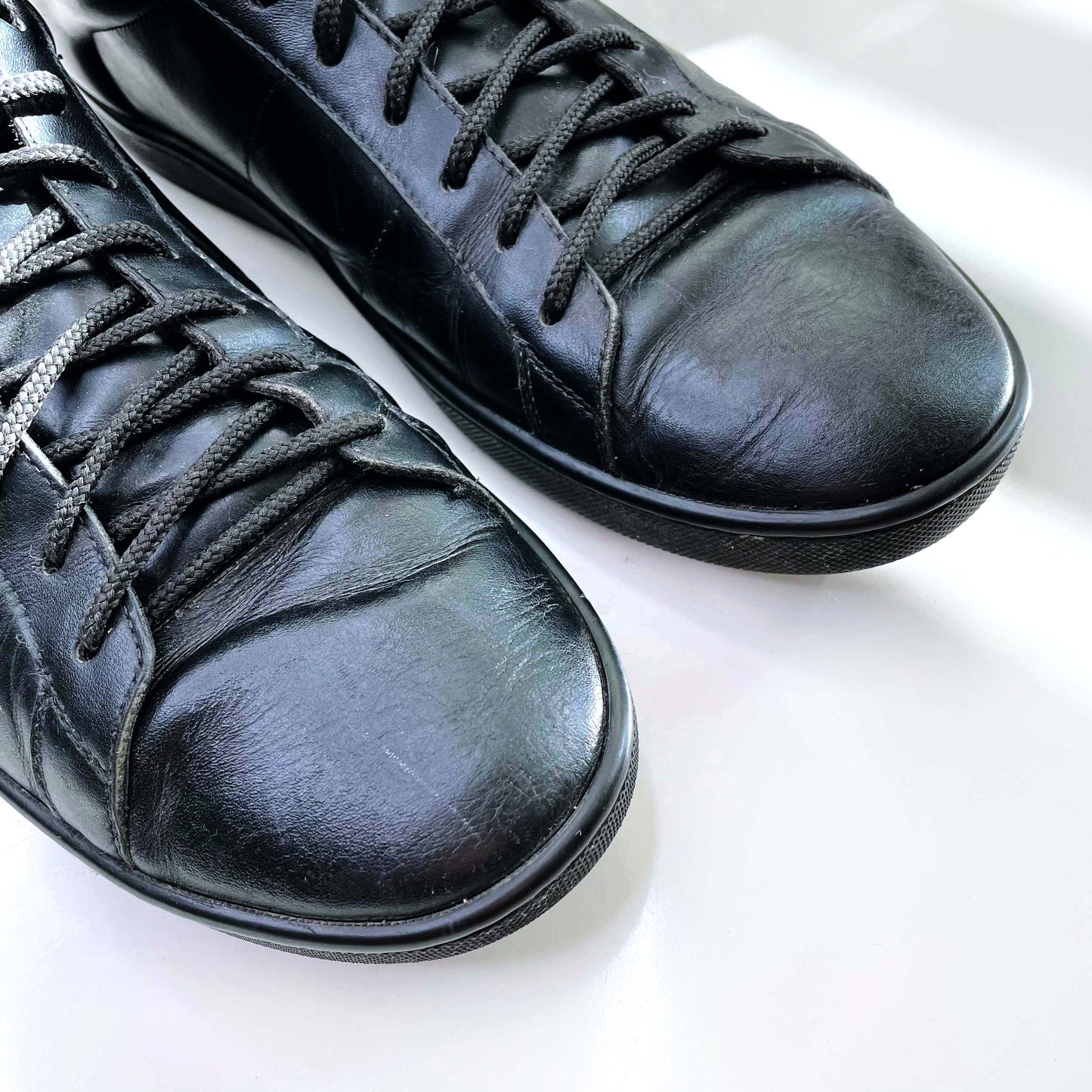 saint laurent SL01H black leather high top sneakers - size 42.5