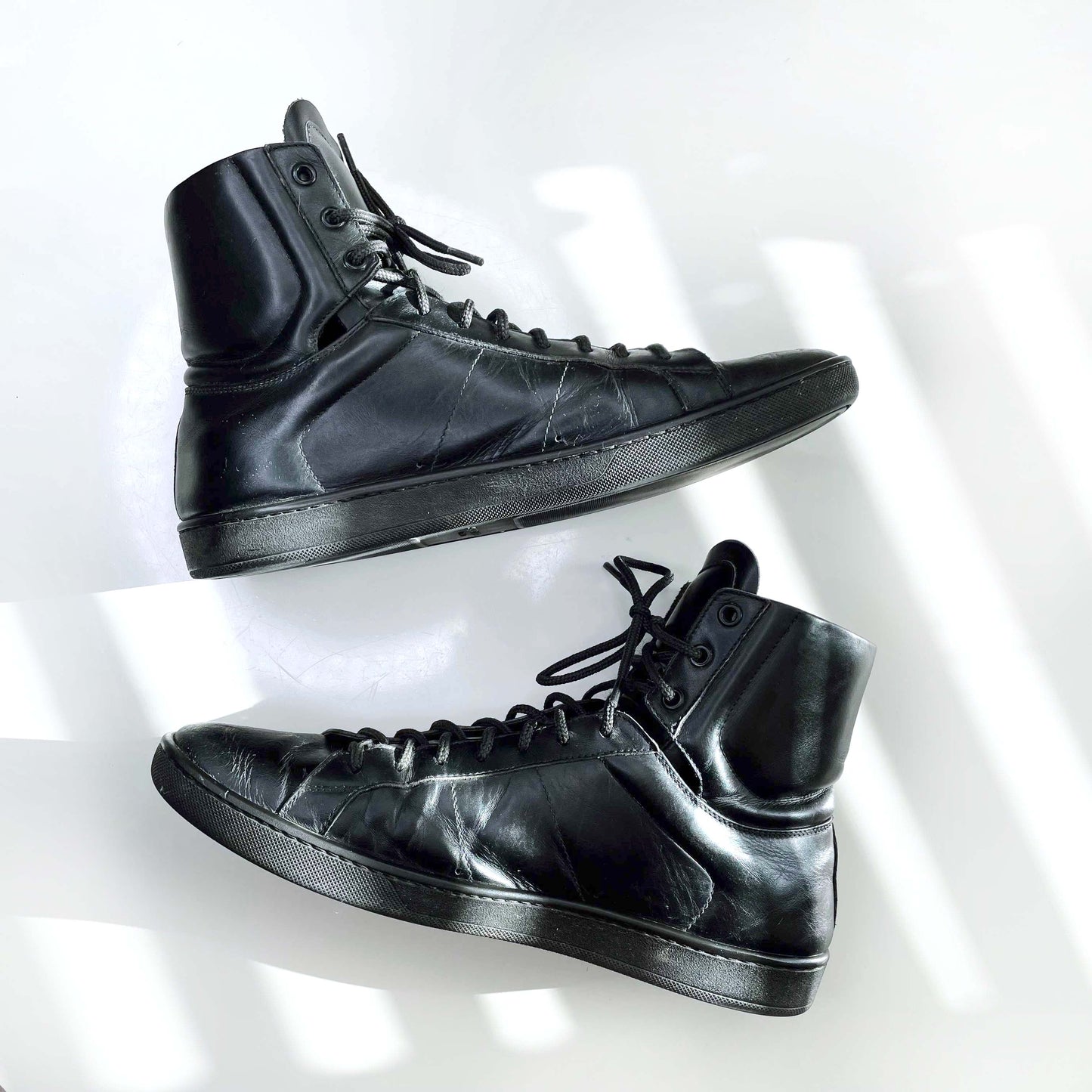 saint laurent SL01H black leather high top sneakers - size 42.5