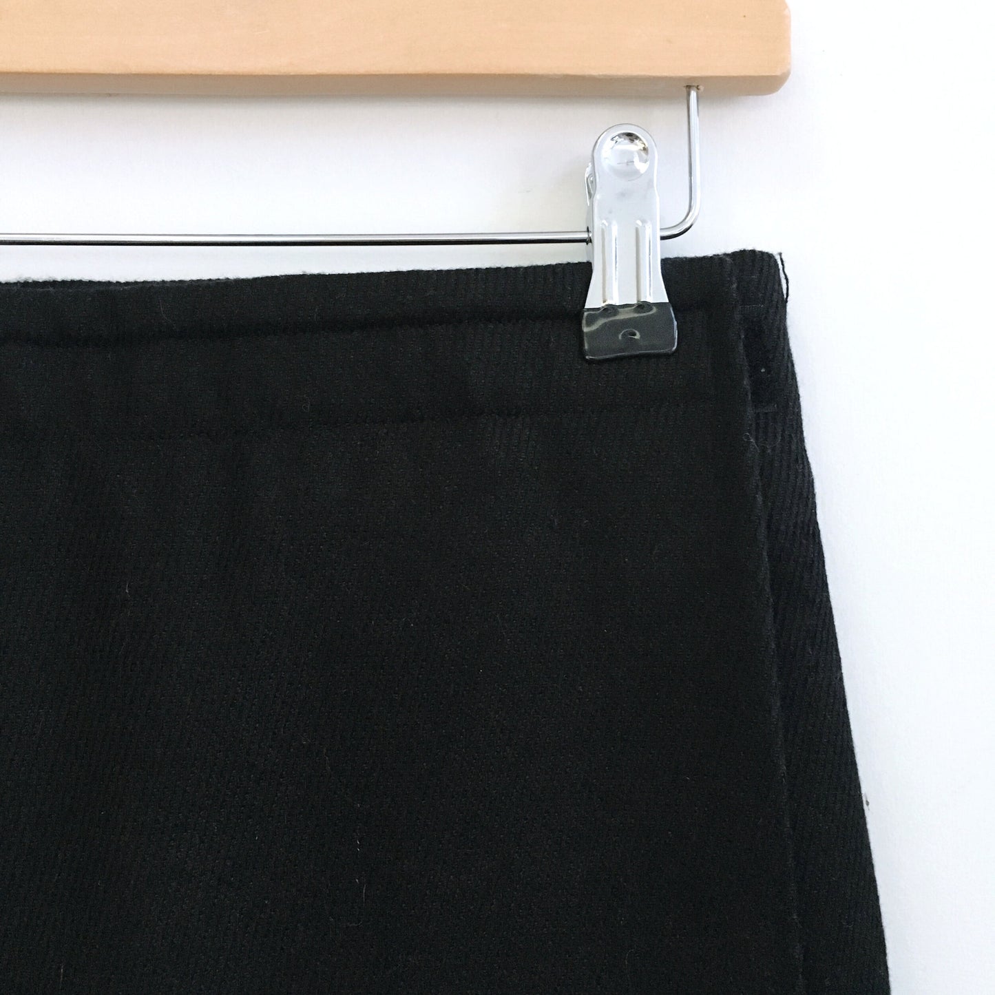 FantasyWorldHeroes Snow Skirt - size xs