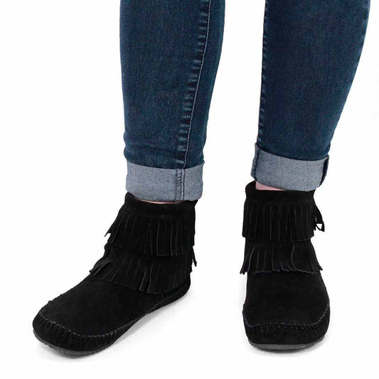 softmoc black debra suede fringe moccasin - size 8
