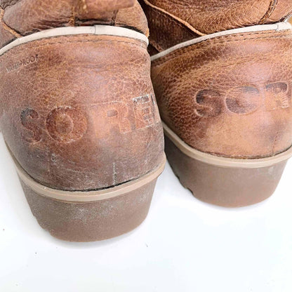 sorel brown leather winter boots with faux fur lining - size 8
