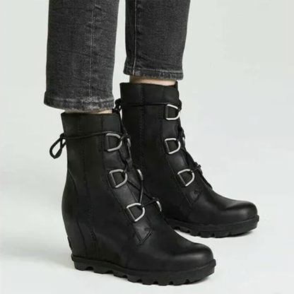 sorel black leather joan of arctic II wedge boots - size 8