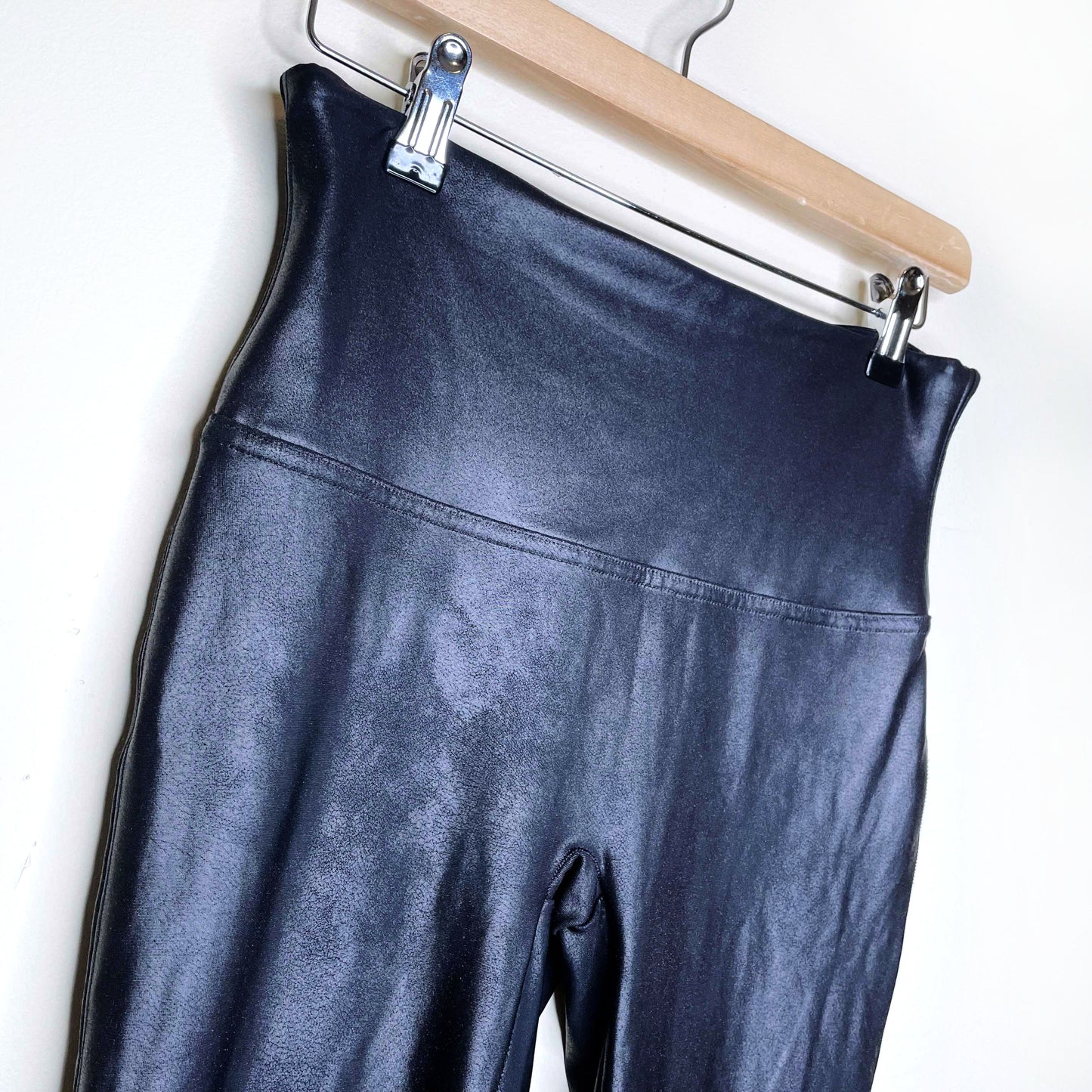 spanx black high rise faux leather leggings - size large