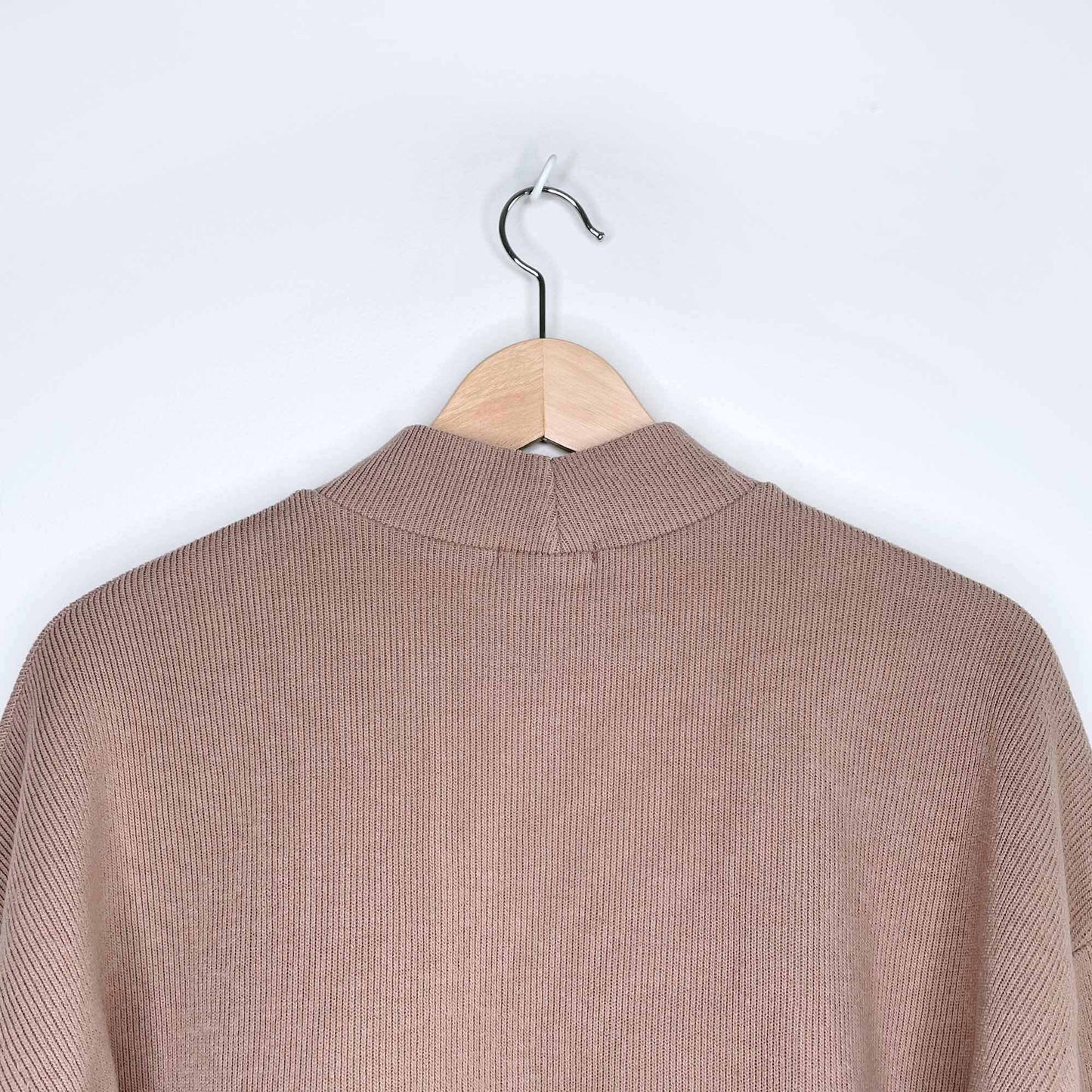 Spring Company Seoul mockneck crop sweater - size Small