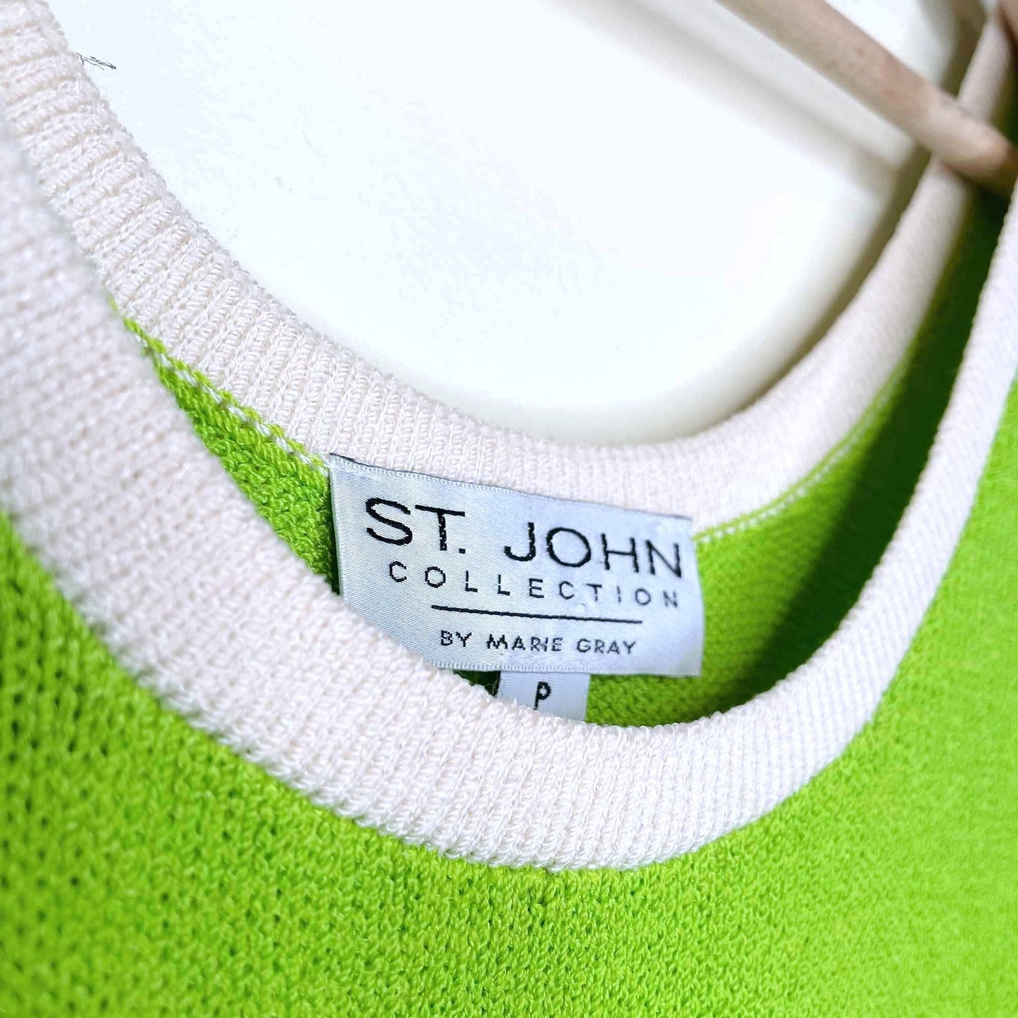 vintage st john 70's mod retro knit tank - size P
