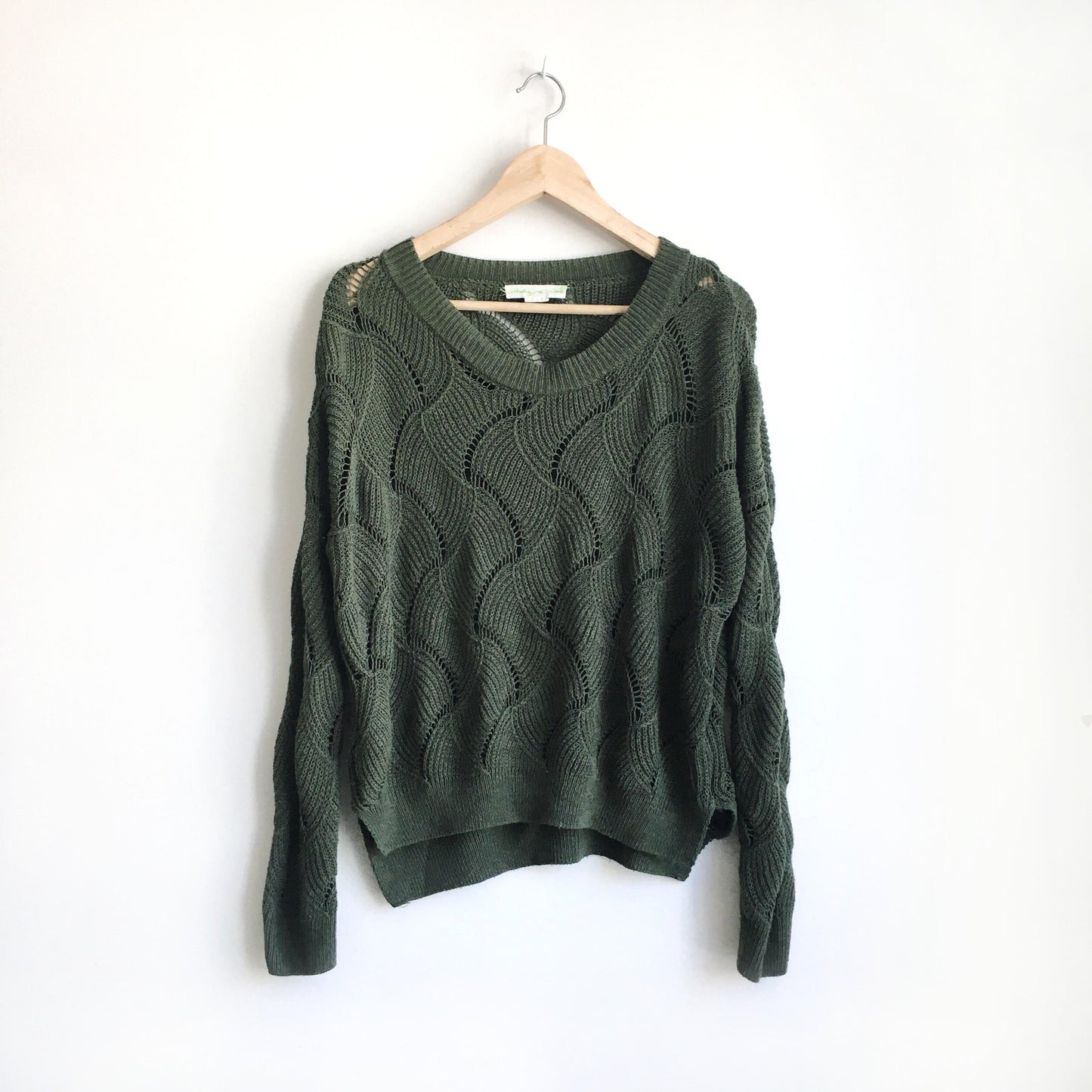 Staring at Stars loose wavy knit sweater - size Small