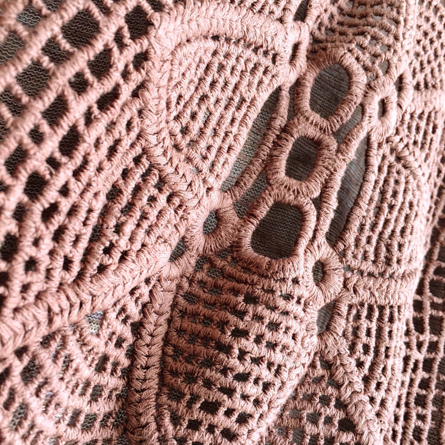 Staring at Stars crochet back linen tee - size Small