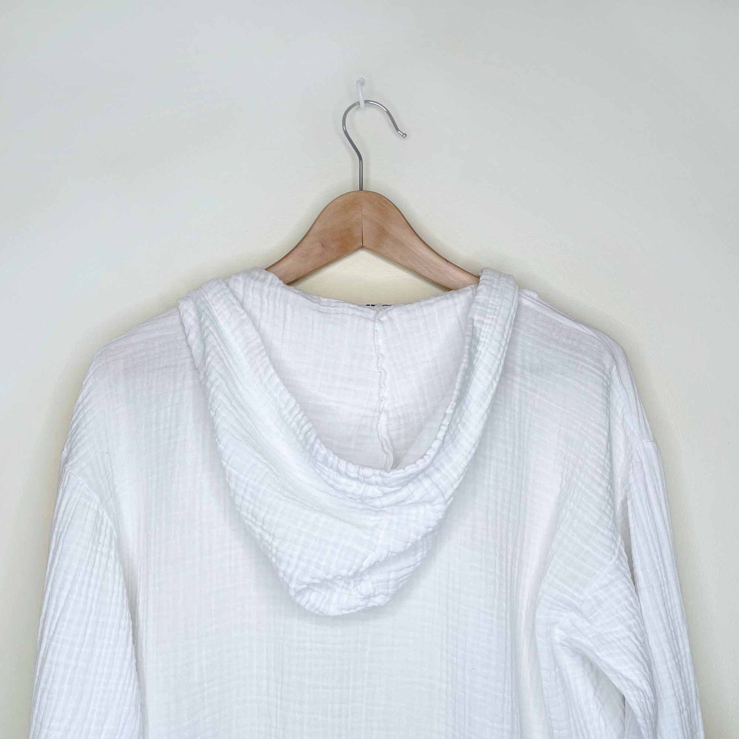 stateside super soft gauze poncho hoodie - size medium