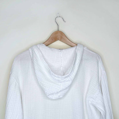 stateside super soft gauze poncho hoodie - size medium