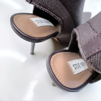 steve madden grey bombshell sock booties - size 6.5