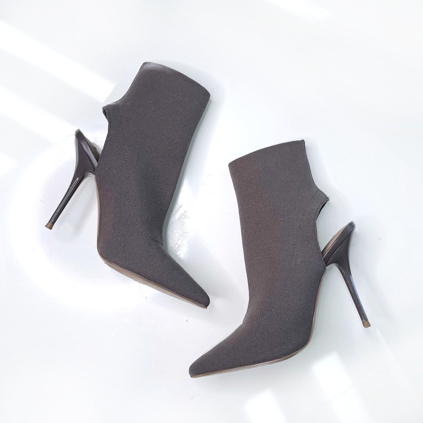 steve madden grey bombshell sock booties - size 6.5