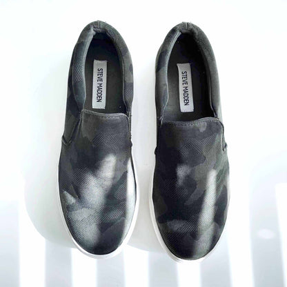 steve madden gills camo flatform sneakers - size 8.5