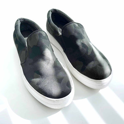 steve madden gills camo flatform sneakers - size 8.5