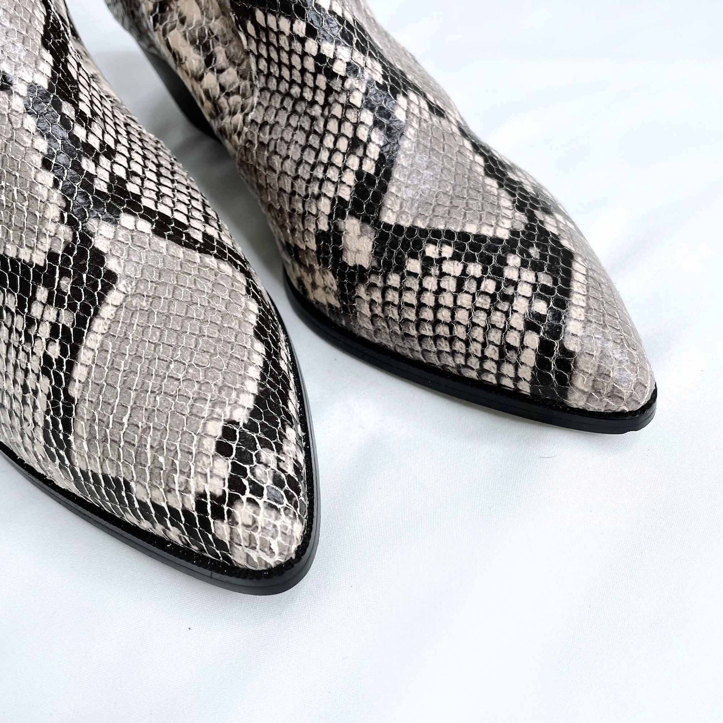 steve madden natural snakeskin western cafe boot - size 7.5