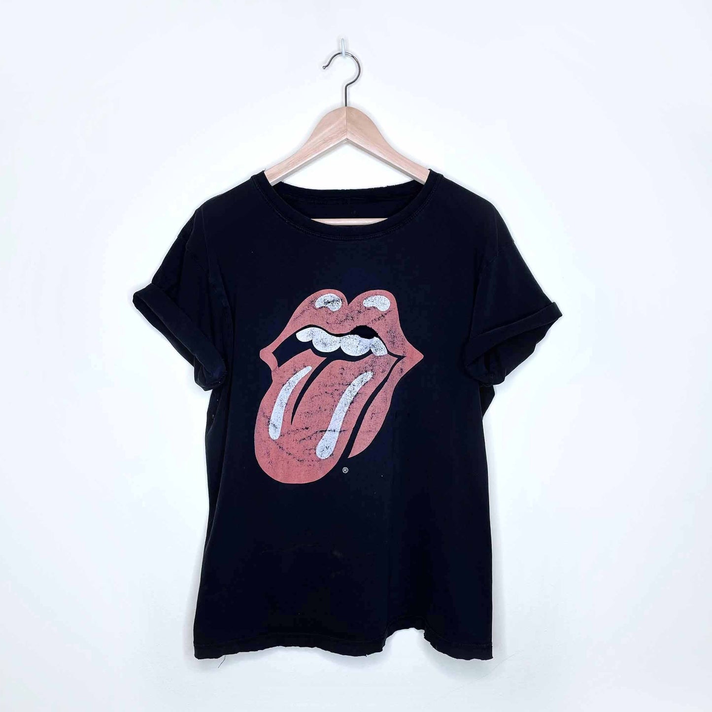 Rolling Stone distressed band tee - size Medium