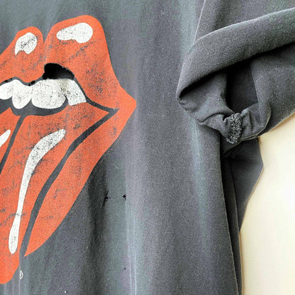 Rolling Stone distressed band tee - size Medium