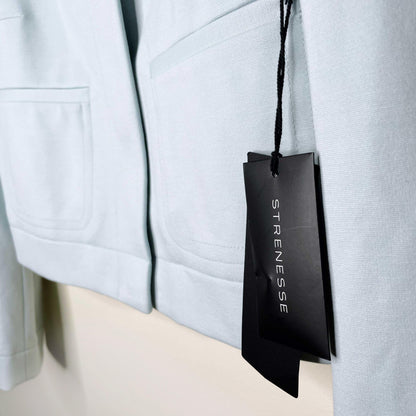 nwt strenesse light blue short snap button jacket - size 44