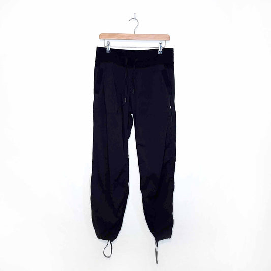 lululemon on the move dance studio full length pants - size 8
