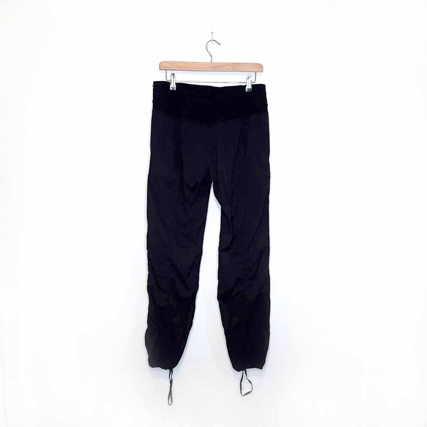lululemon on the move dance studio full length pants - size 8