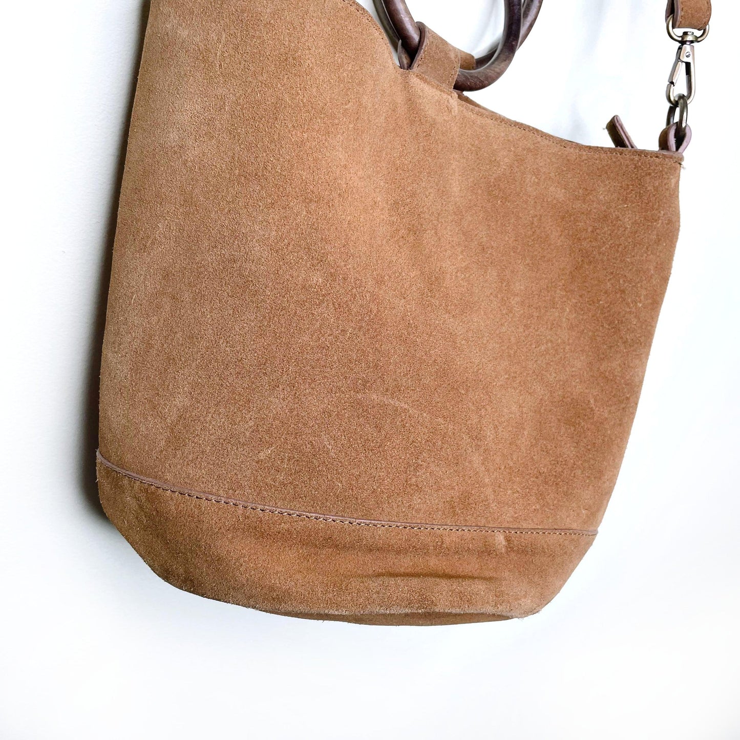 indi + cold suede crossbody bag with wood handles