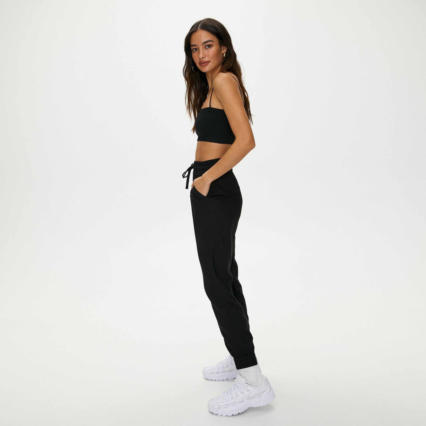 Sunday Best high rise crepe jogger - size small