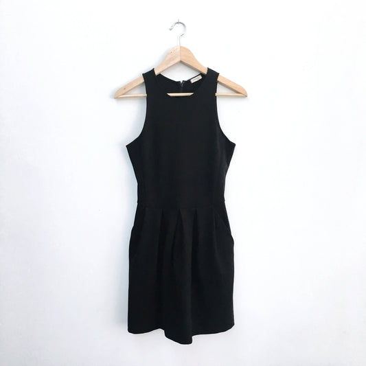 Aritizia Sunday Best Tartine dress - size 2