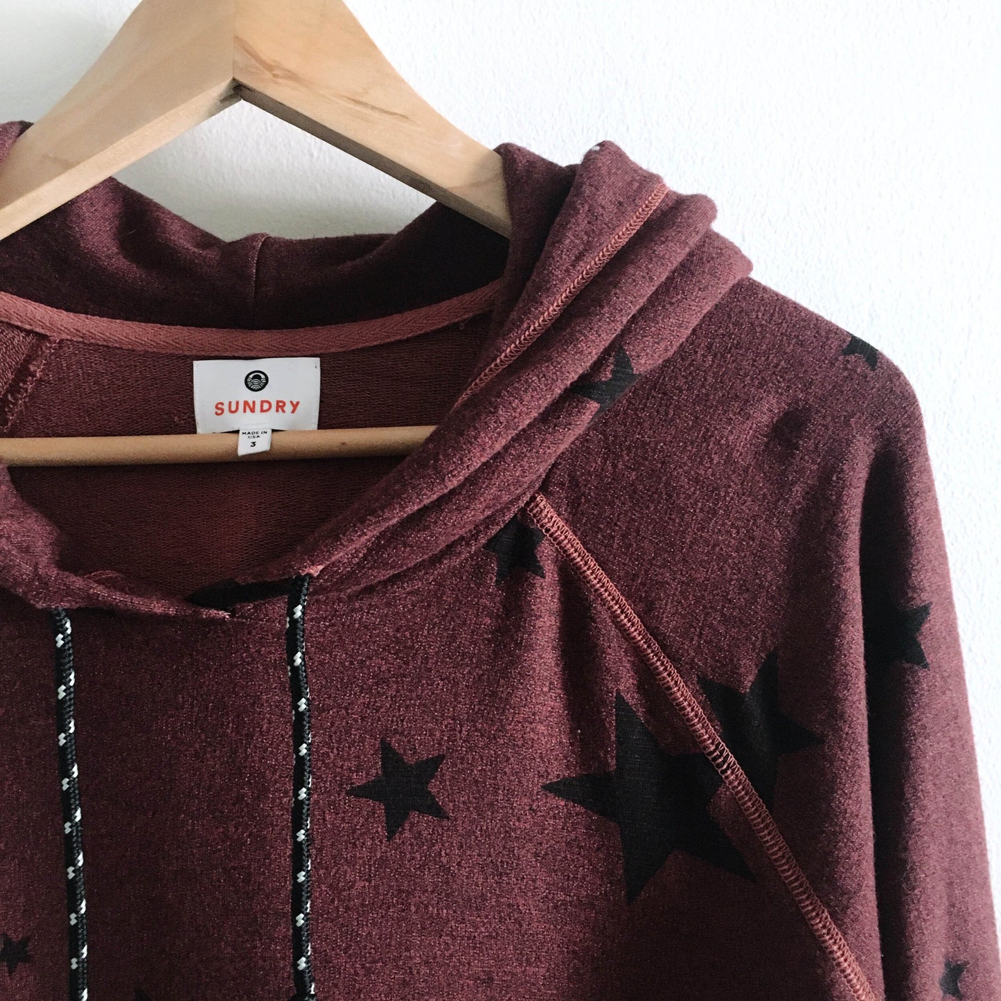 Sundry stars crop hoodie - size 3