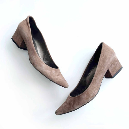 stuart weitzman suede pointed toe day heel - size 8