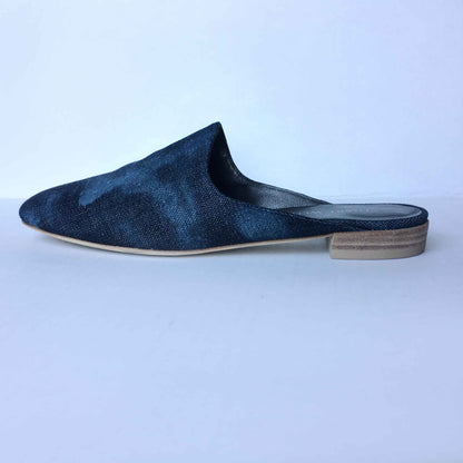 NWOT Stuart Weitzman Mulearky Mule Slip on - size 6.5