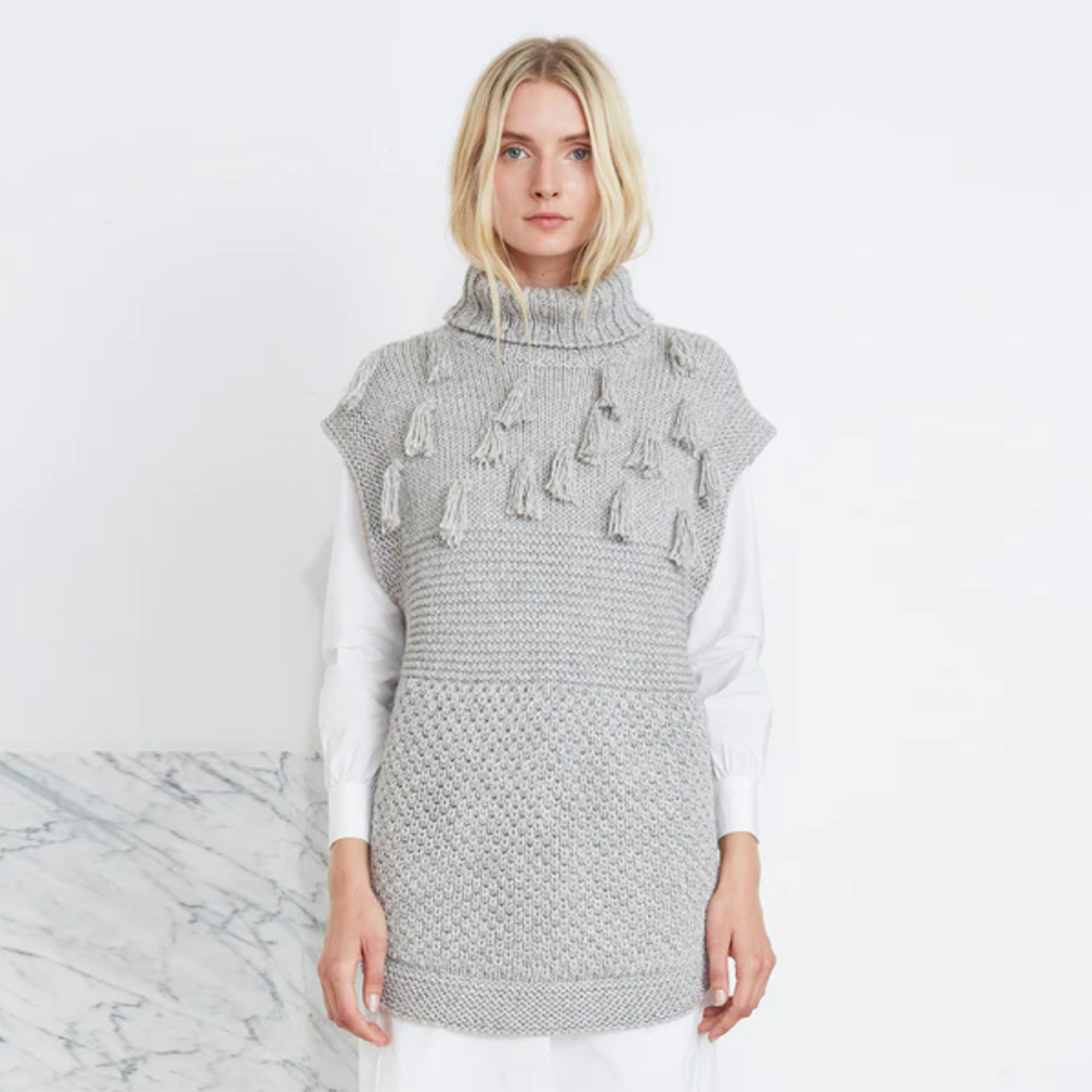 apiece apart inis fringe vest alpaca-wool sweater - size small