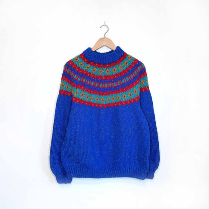 vintage hand-knit nordic crewneck pullover sweater - size medium
