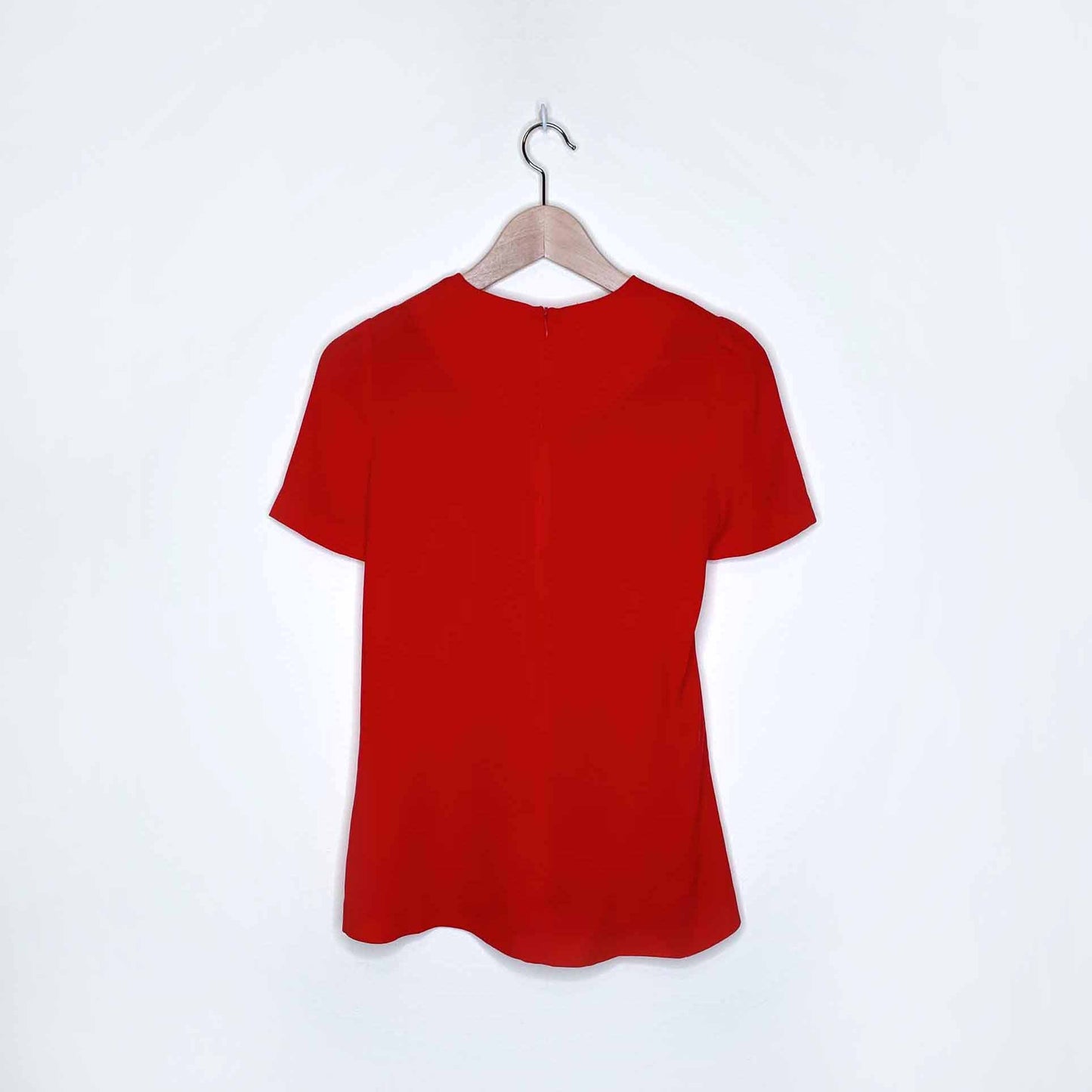 t babaton ruched neck short sleeve red blouse - size xs