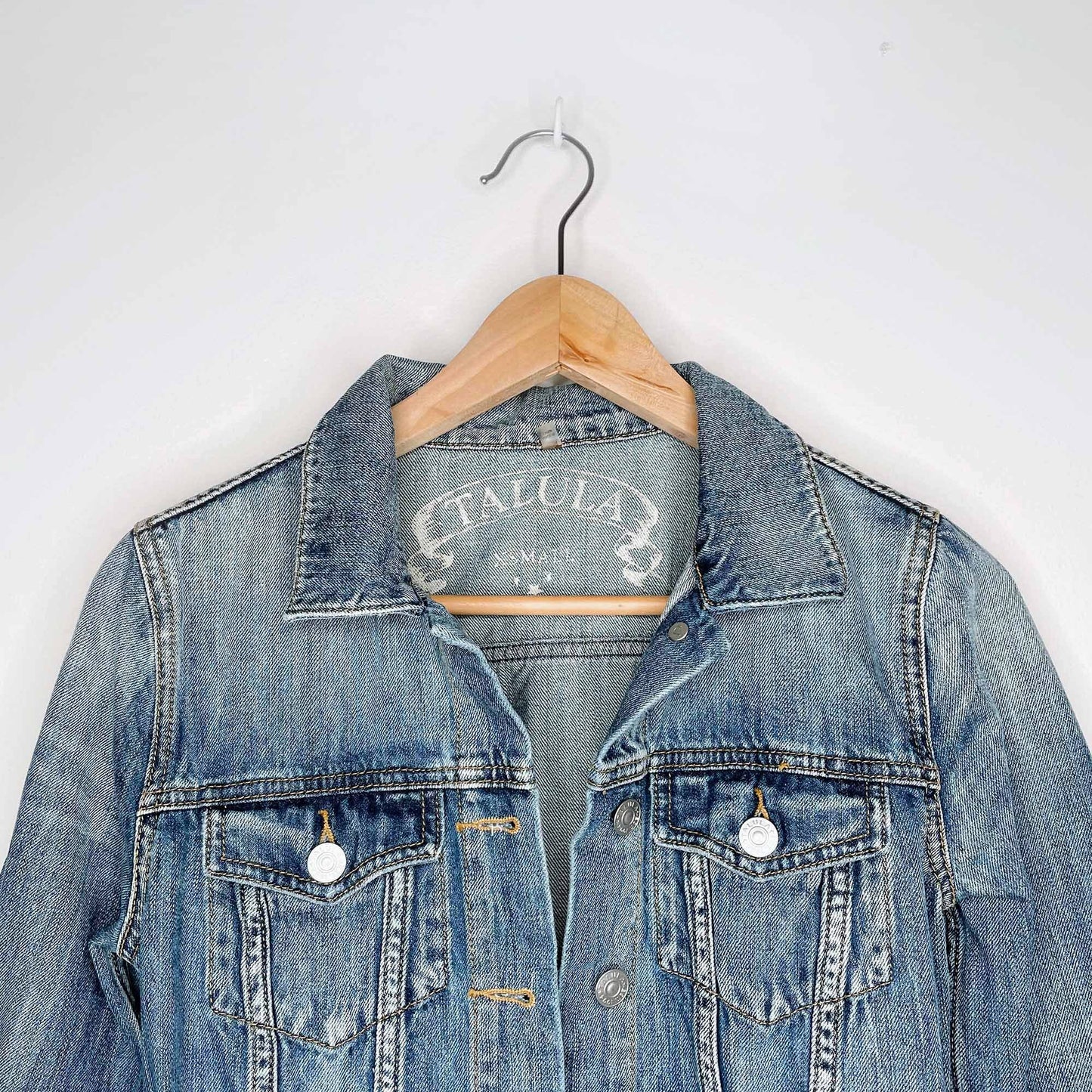 Talula Babaton Aritzia EDO denim jacket - size xs
