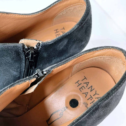tanya heath paris adele black suede booties - size 40