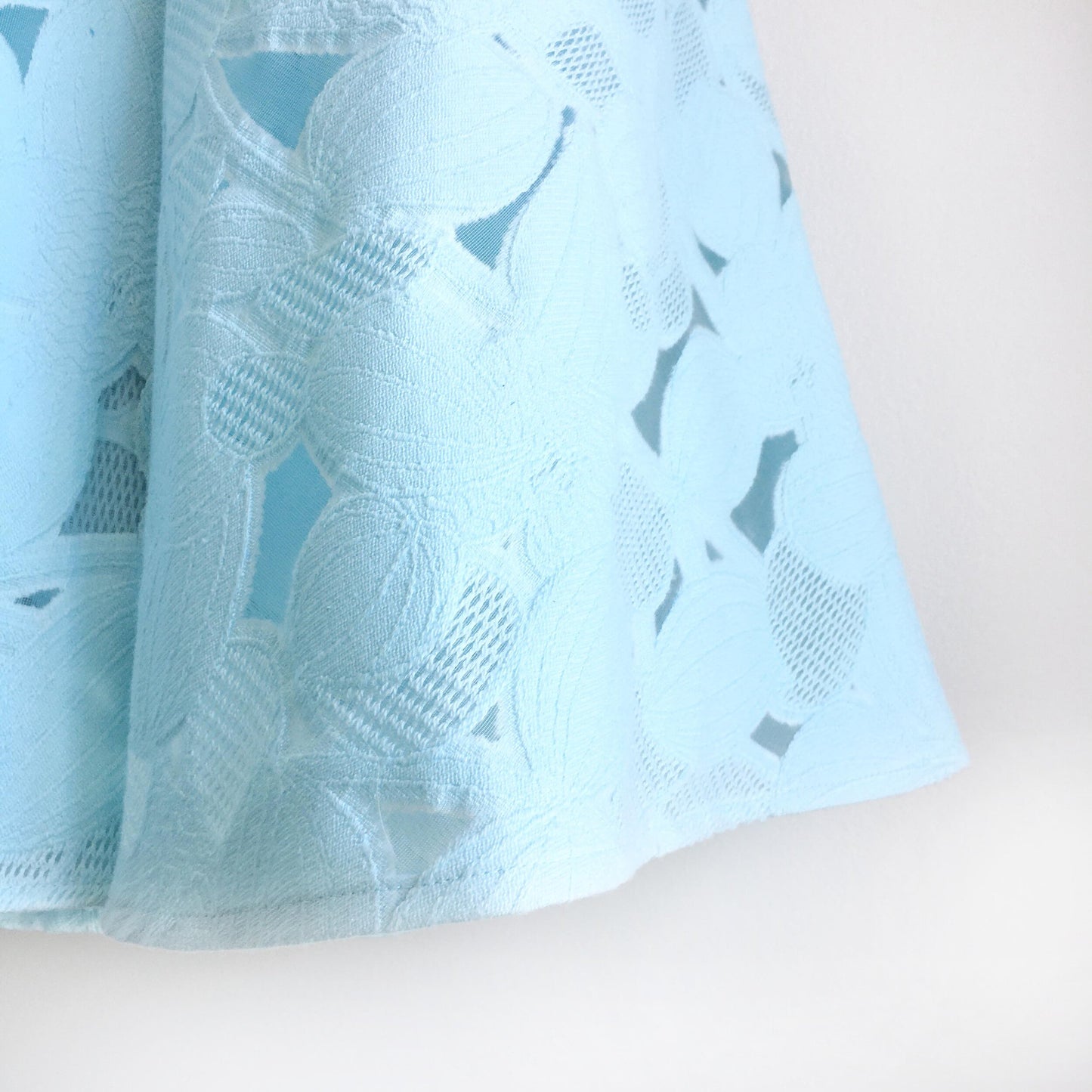 Ted Baker flora burnout a-line midi skirt - size 1