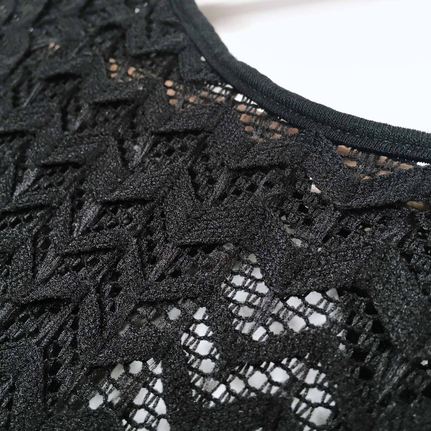 tfnc lace top fit and flare party dress - size small