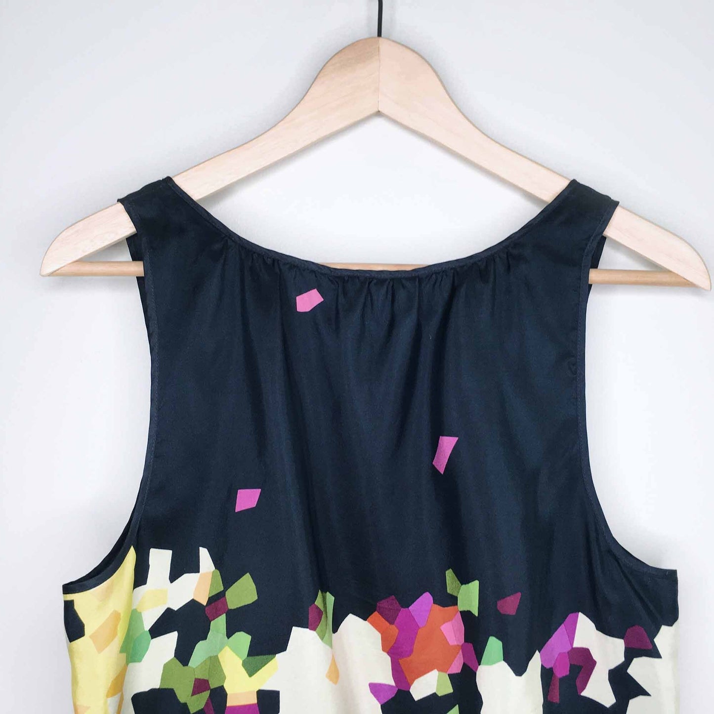 Theory geometric garden silk tank - size Medium