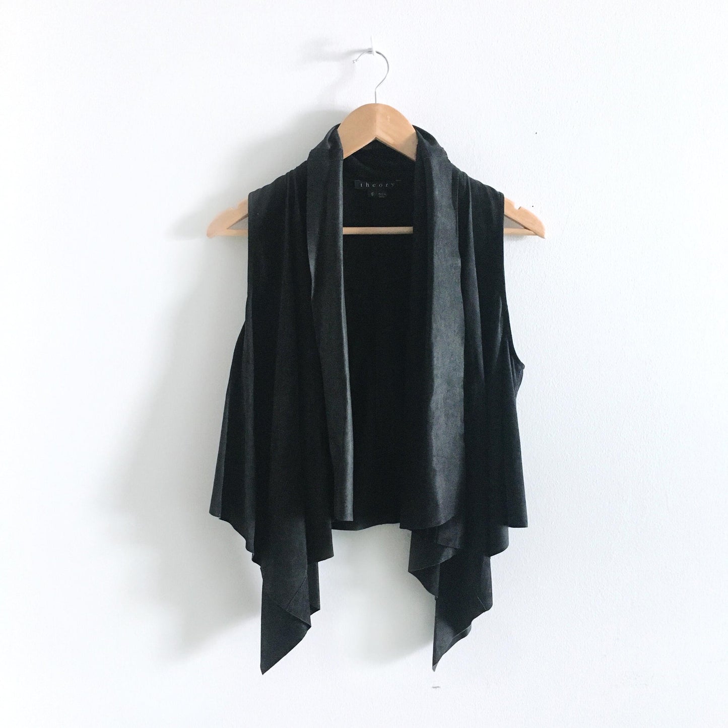 Theory draped leather Odelina vest - size Small
