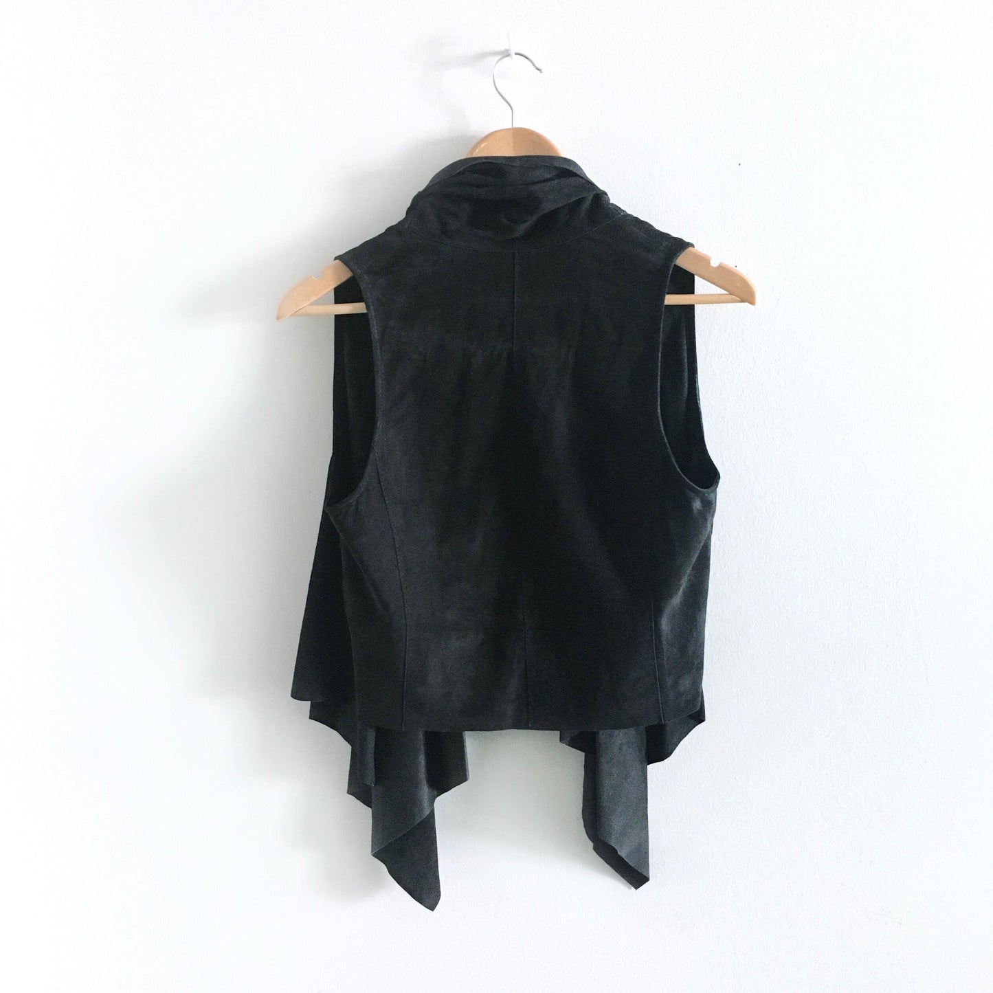 Theory draped leather Odelina vest - size Small