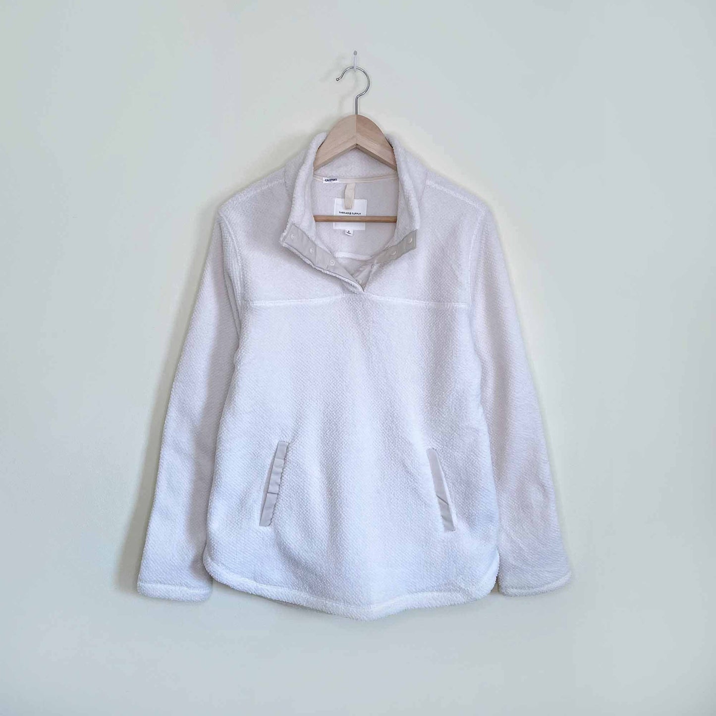 thread & supply waffle fleece snap button pullover sweater - size small