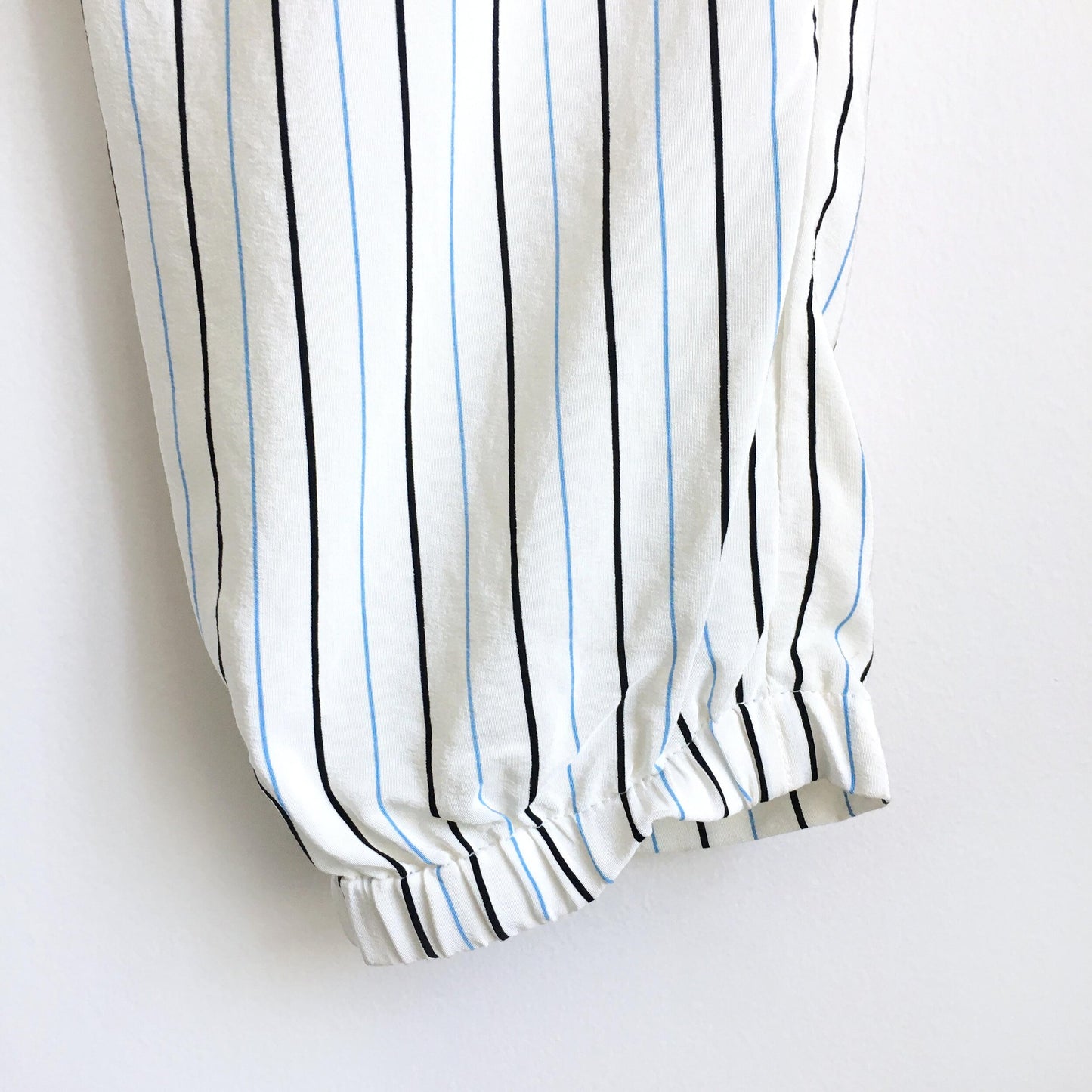 TIBI Striped silk crepe de chine tapered pants - size 4