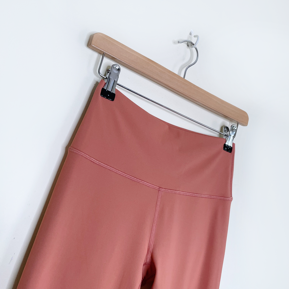 lululemon 2020 wunder under high-rise tight 25" full-on luxtreme - size 6