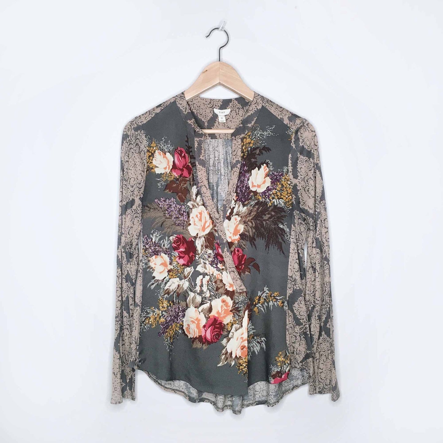 Tiny Anthropologie Jardim floral wrap blouse - size Small