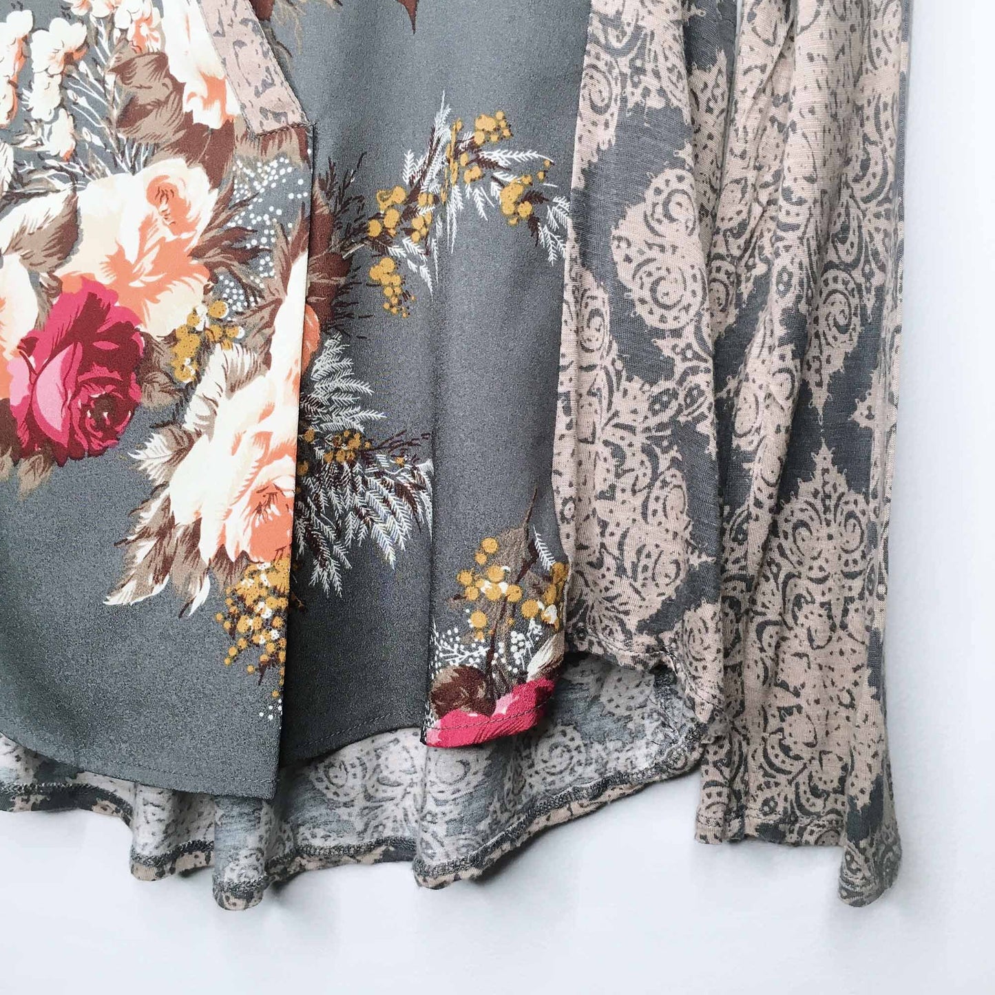 Tiny Anthropologie Jardim floral wrap blouse - size Small