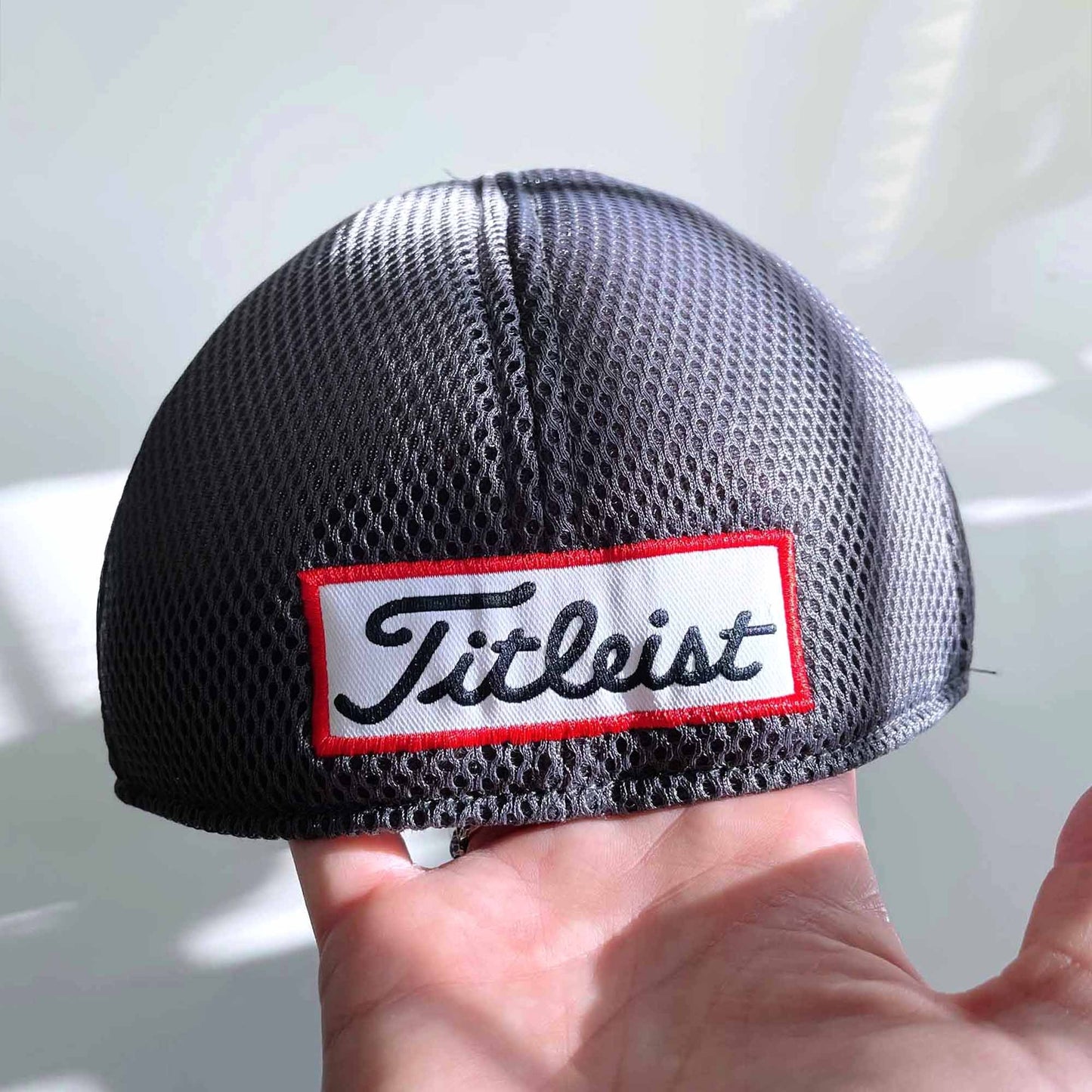 titleist full back pro v1 hat - med/large