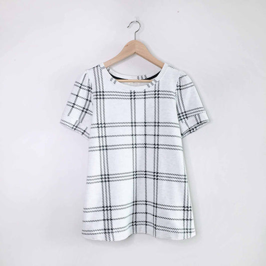 T. la Ani Houndstooth sweatshirt tee - size Medium