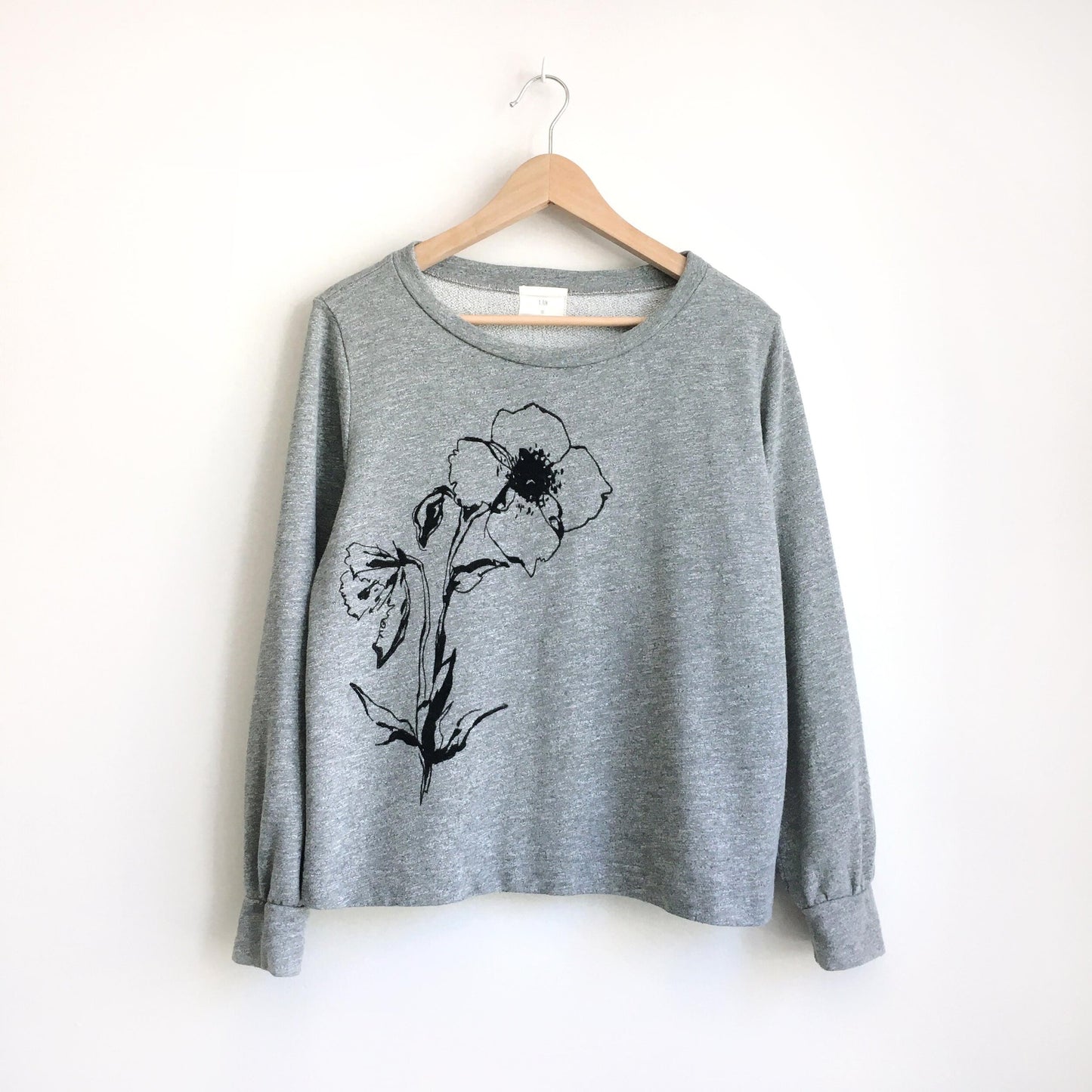 t.la smocked janette sweatshirt - size Small