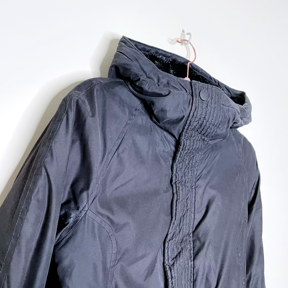 tna black aspen winter parka with faux fur hood - size small